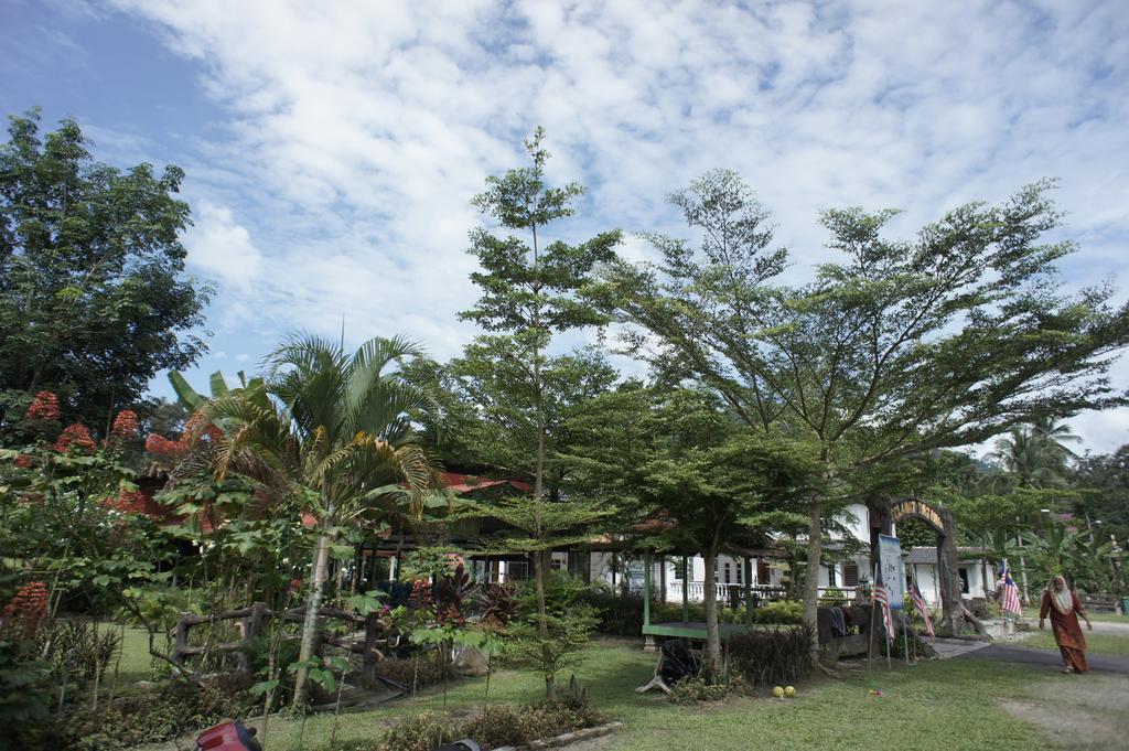 Hotel Santika Kampong Jawa Exterior foto