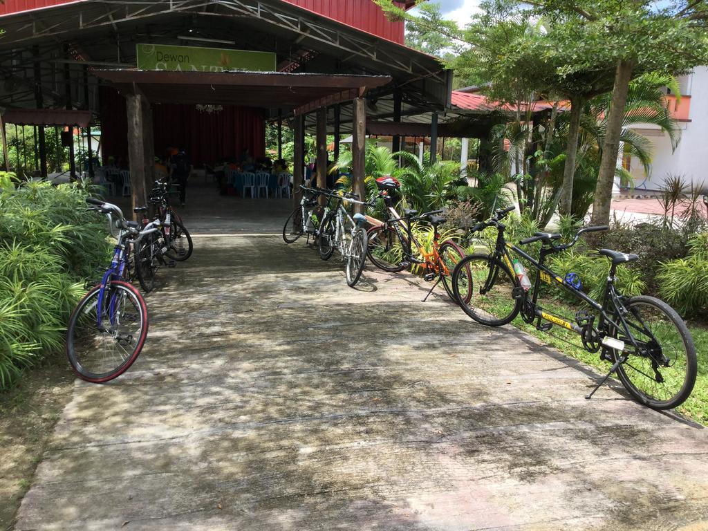 Hotel Santika Kampong Jawa Exterior foto