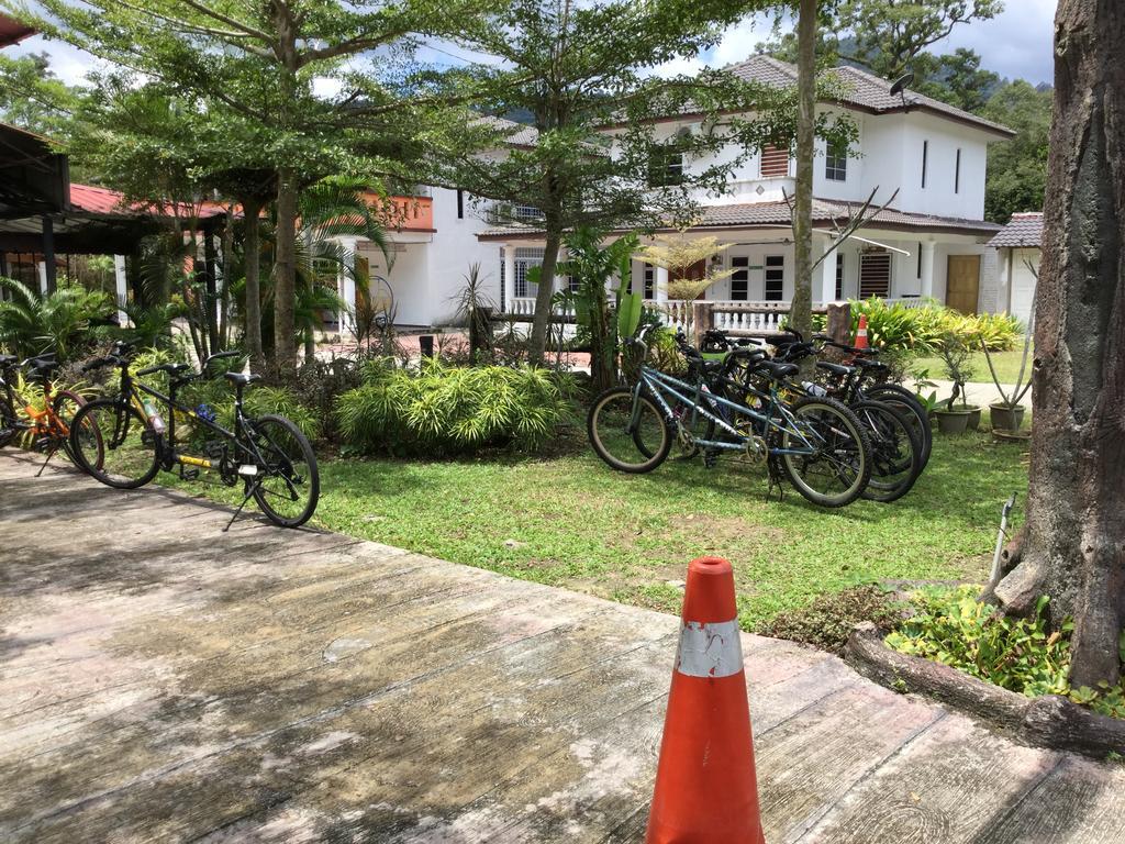 Hotel Santika Kampong Jawa Exterior foto