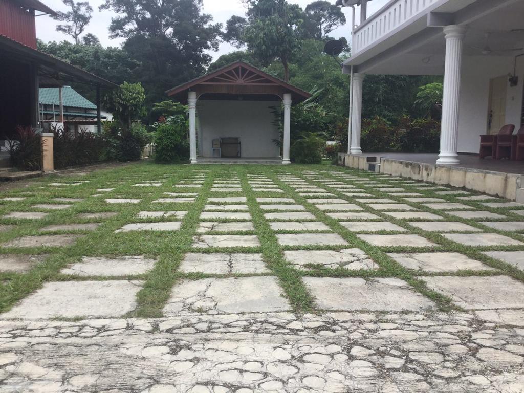 Hotel Santika Kampong Jawa Exterior foto